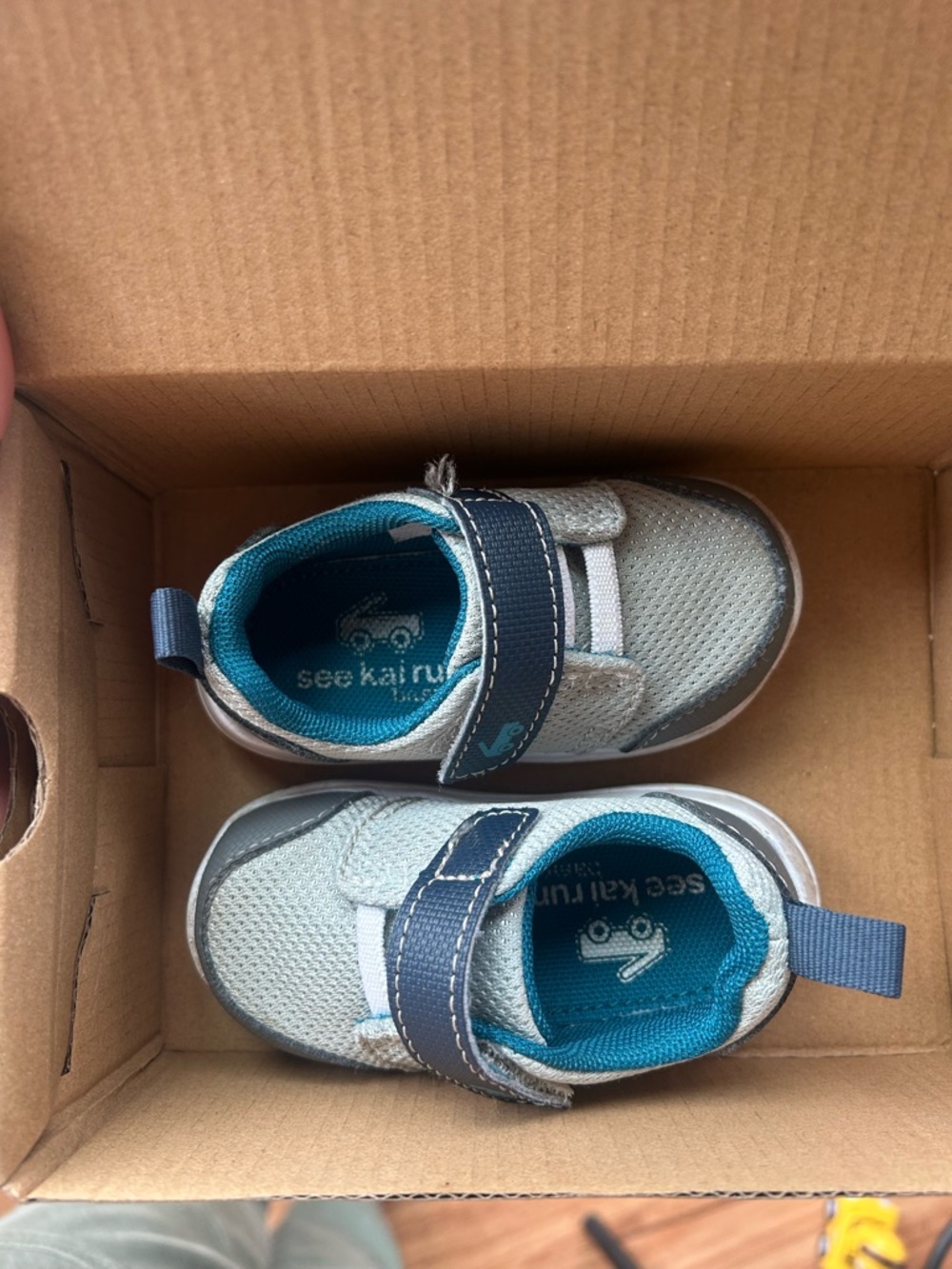 See Kai Run Baby Sneakers size 4